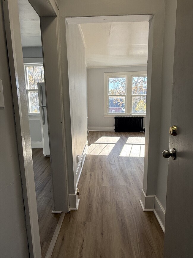 Photo - 524 Pitt St W Unit 302