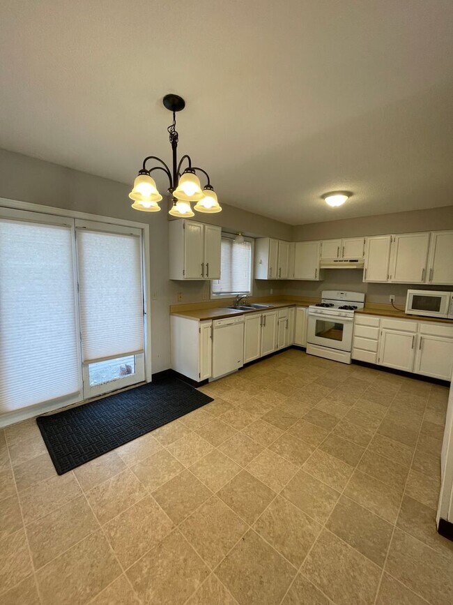 Photo - 3025 Cambay Ct Unit #4