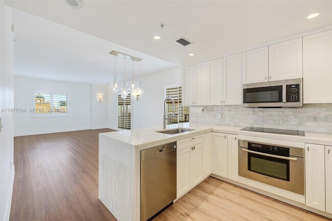 Photo - 10 Aragon Ave Unit 1117