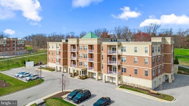 Building Photo - 10520 Resort Road Unit 309