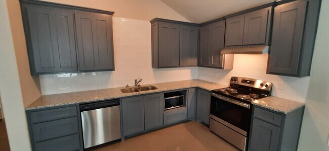 Photo - 106 Lollipop