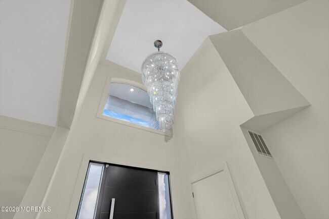 Photo - 243 Overbrook Ave