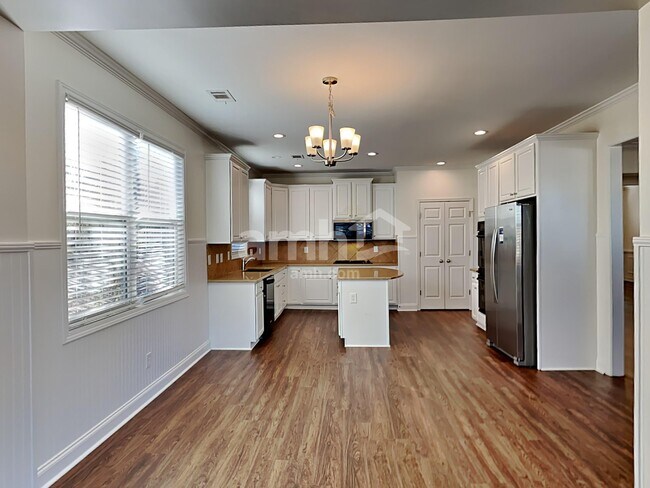 Photo - 132 Northbrooke Trace