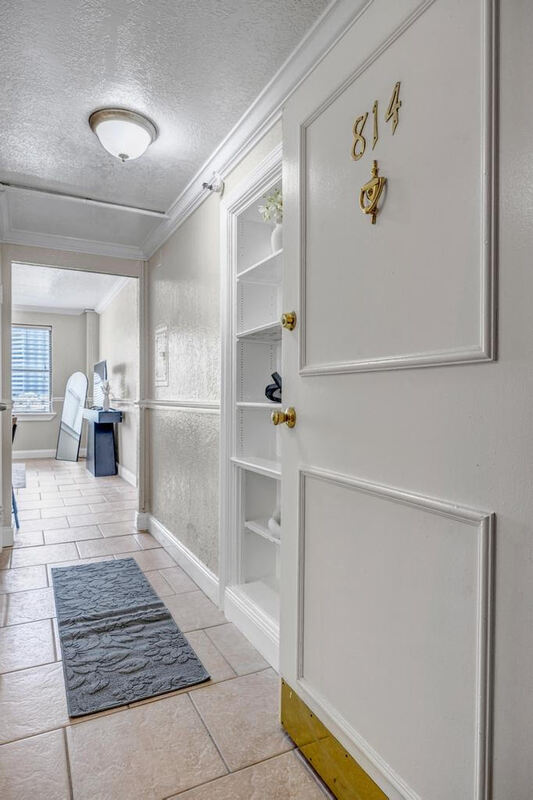 Photo - 311 W Ashley St Condo