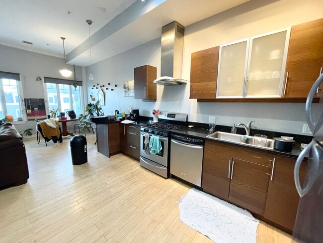 Photo - 1431 Tremont St Unidad 2