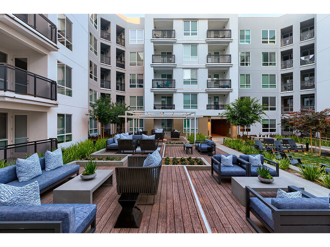 Photo - Altana Apartments
