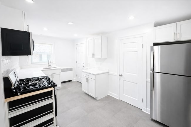 Photo - 186 Summit Ave Unidad 1A