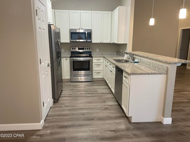 Photo - 102 Michelle Ct