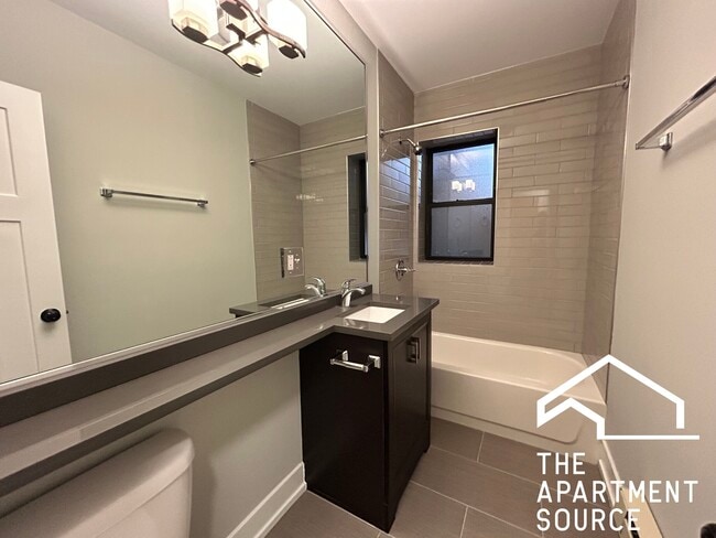 Photo - 711 W Brompton Ave Unit 52