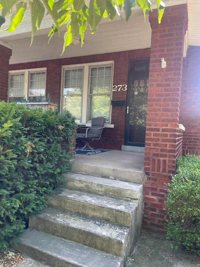 Photo - 273 Thurman Ave