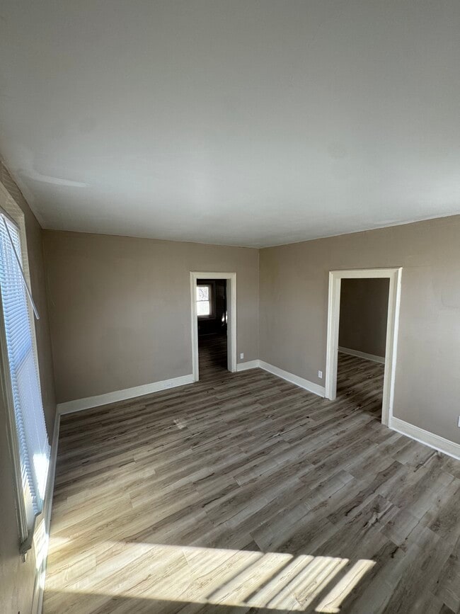 Photo - 1832 Franklin Ave