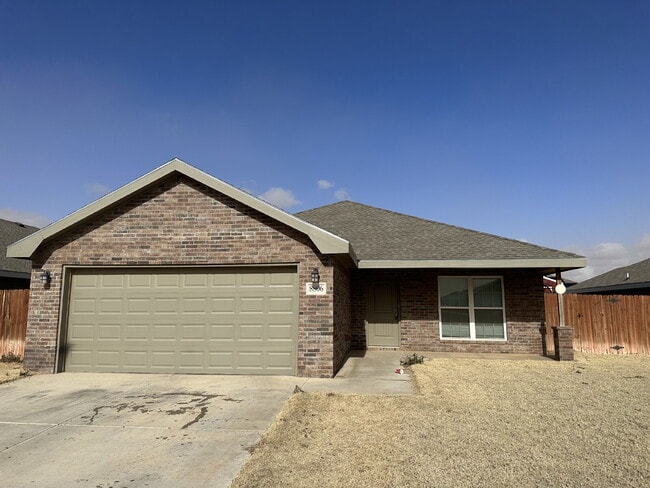 Building Photo - Wonderful 3 Bed 2 Bath in Willow Bend!