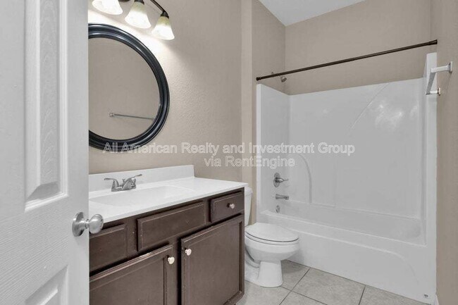 Photo - 994 Leigh Ann Ln