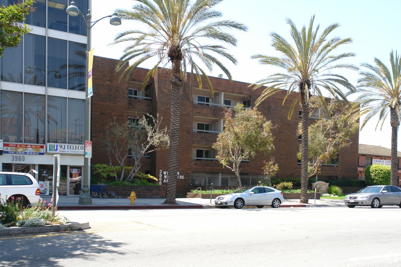 Photo - Wilton Wilshire Arms Apartments