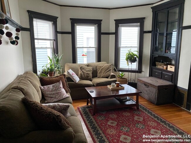 Photo - 54 Tremont St Unidad 2