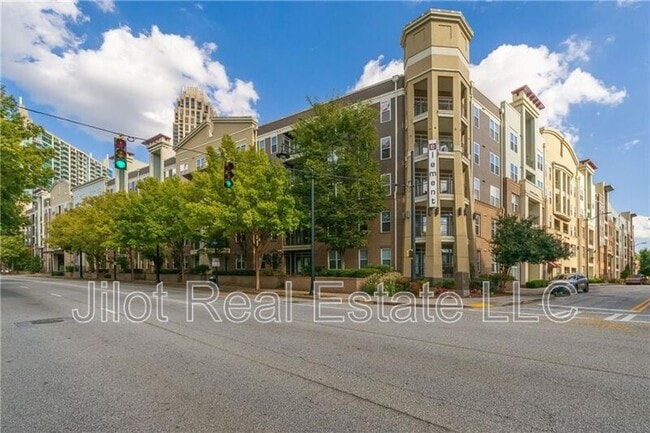 Building Photo - 390 17th St NW Unit 2061