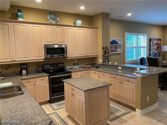 Building Photo - 2662 Bolero Dr Unit 1002