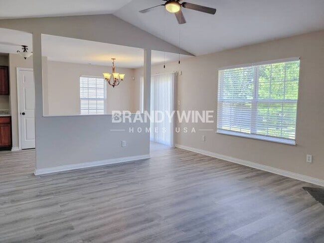 Photo - 2759 Rothe Ln