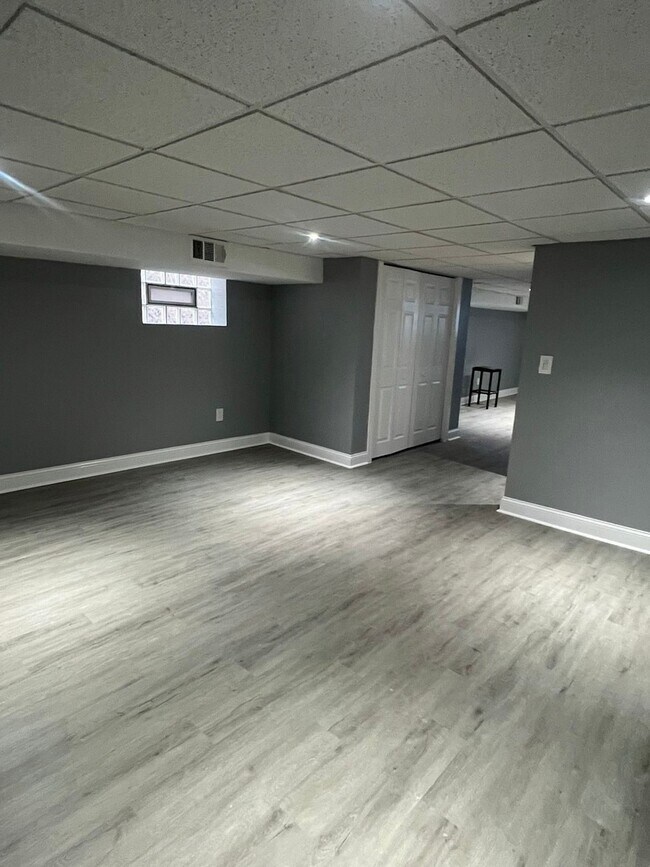 Photo - 9241 S Emerald Ave