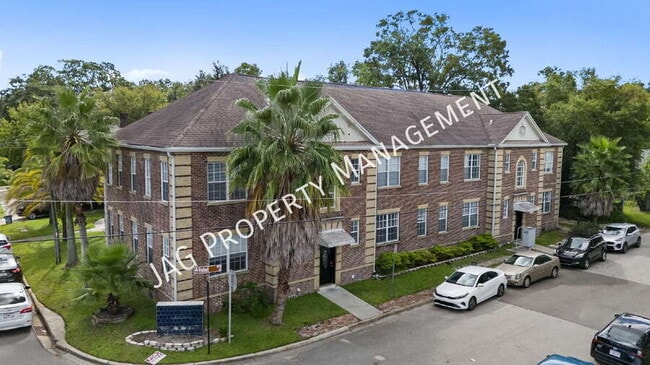 Building Photo - 931 Rubel St