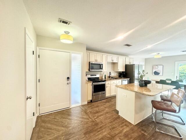 Photo - 1002 Julia Ave Casa