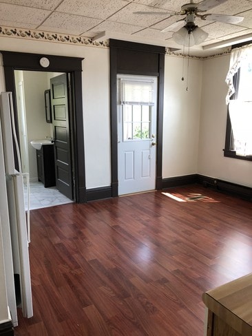 Building Photo - 814 Marshall St Unit 814 1-2