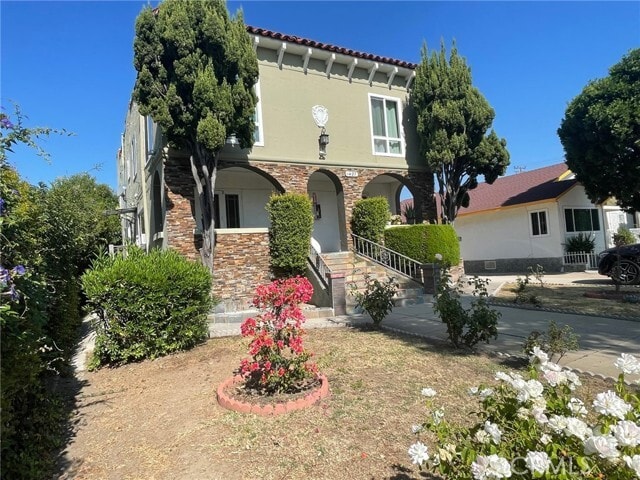 Photo - 1427 S Chapel Ave Unidad 2