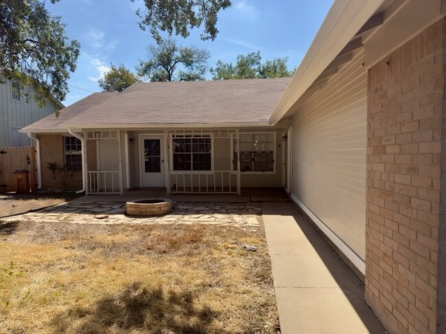 Photo - 12005 Arrowwood Dr Unidad B