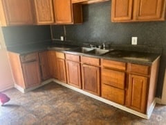 Building Photo - 4736 Madison Ave Rental