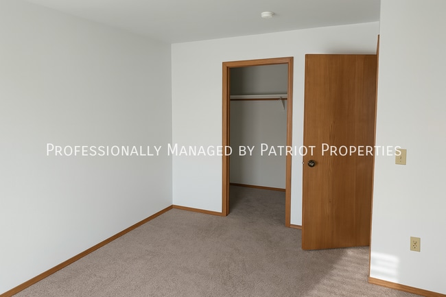 Photo - 2285 S Thompson Dr Unidad 2