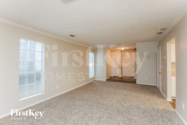 Photo - 1539 Esquire Pl NW