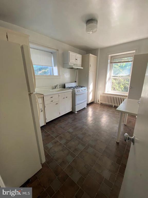 Building Photo - 7905 Ardleigh St Unit 3