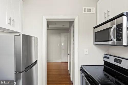 Photo - 3742 12th St NE Unit 2