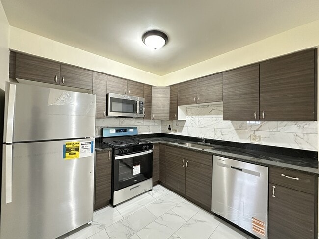 Photo - 630 Lincoln Ave Unit 401