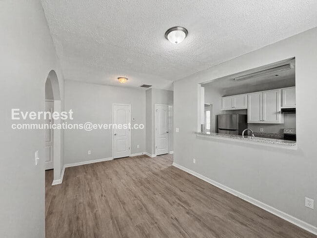 Photo - 8641 Thomas Rd