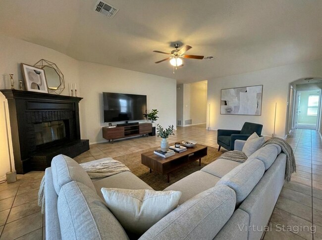 Photo - 705 Rebecca Lynn Ln