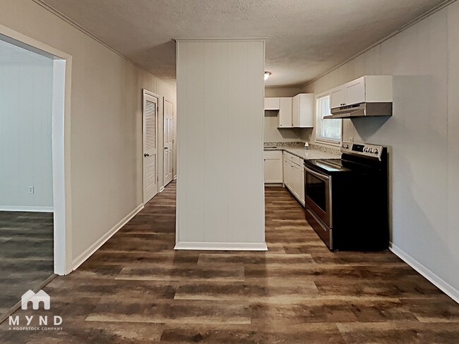 Photo - 6100 Shadow Glen Ct SW