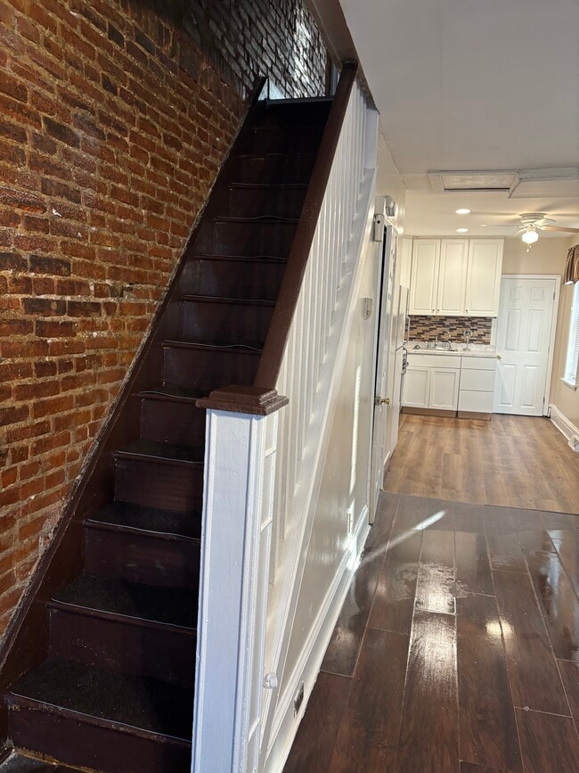 Photo - 1324 Read St