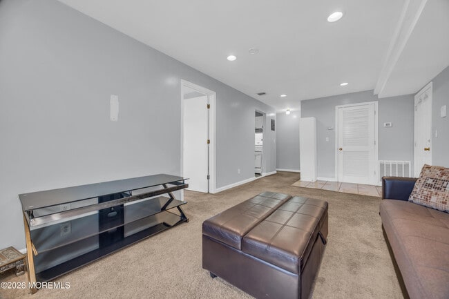 Photo - 393 College Dr Unit 393