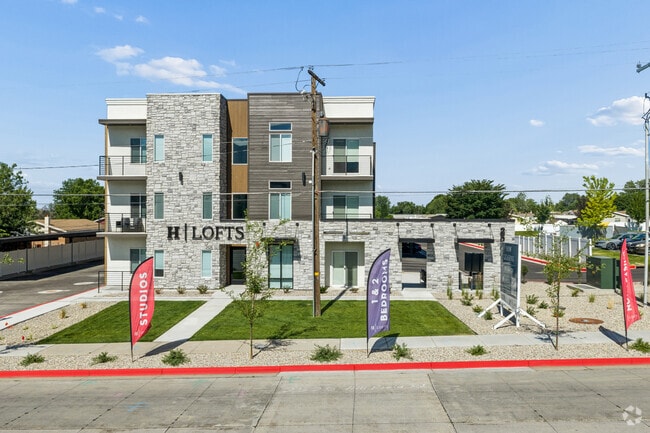 Building Photo - H Lofts