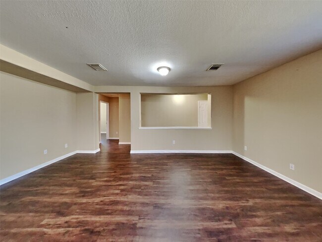 Photo - 6907 Oleander Grove Way