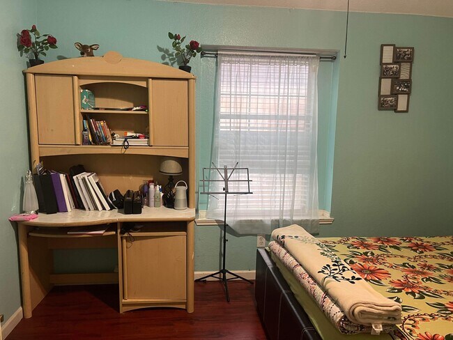 Photo - 7916 Salmon Run Way