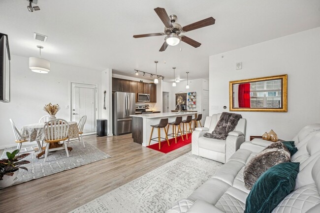 Photo - Spacious and Bright Modern 3-Bedroom Condo in Parker!