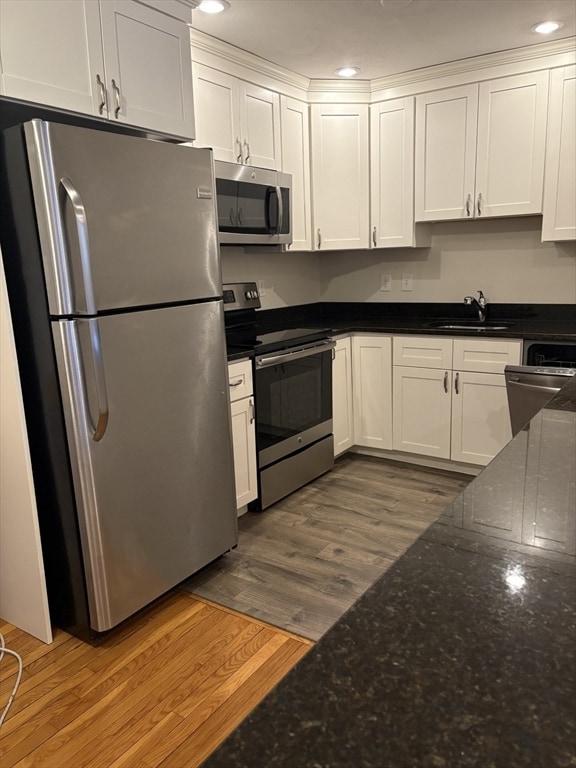 Building Photo - 8 Riverside St Unit 1-2