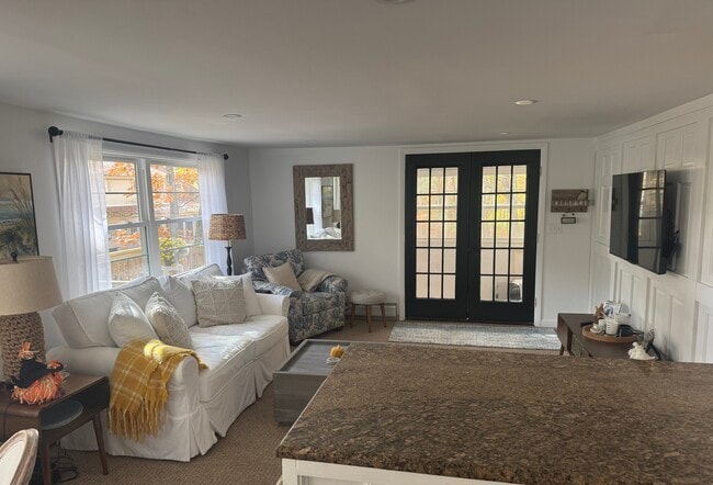 Photo - 3 Sylvan Cir Unit 1