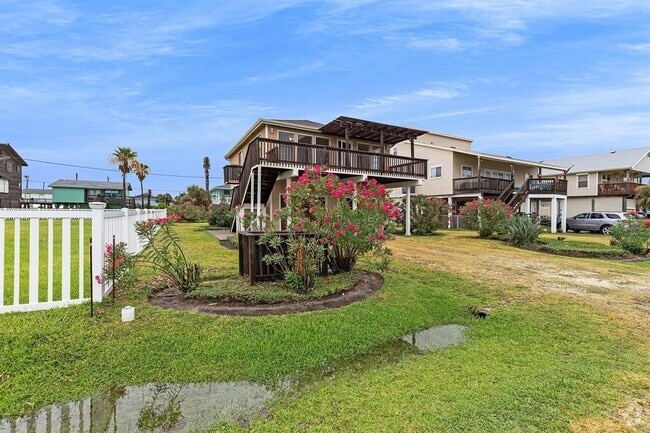 Building Photo - 16716 Fletcher Christian Rental