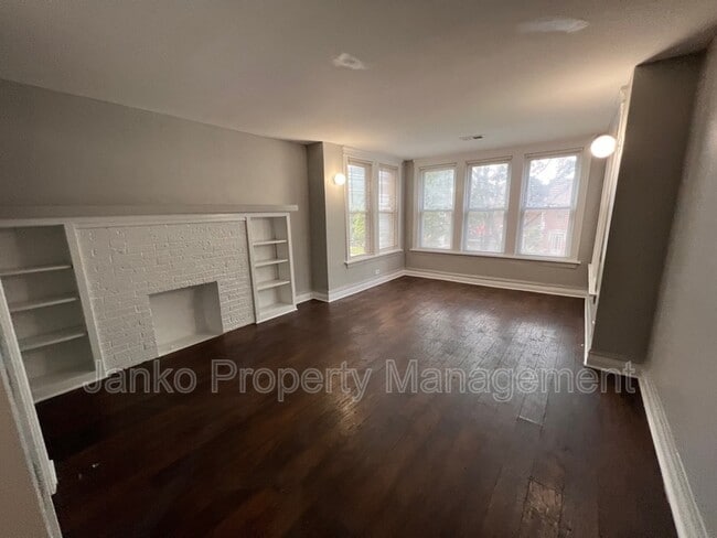 Photo - 8137 S Evans Ave Unit 2