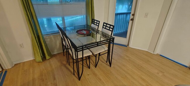 Photo - 4000 SW 23rd St