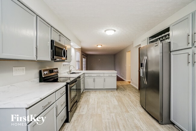 Photo - 659 Forestwood Dr