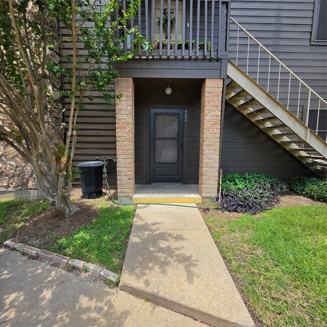 Photo - 12755 Mill Ridge Dr